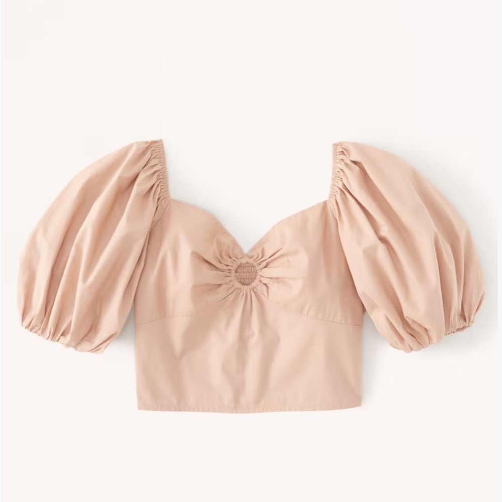 NWTPuff sleeve top